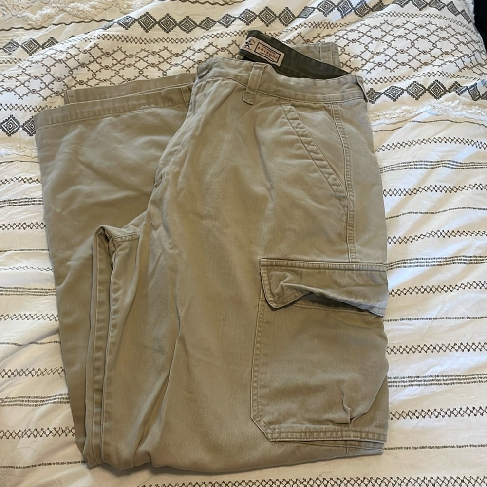 Men’s cargo pants